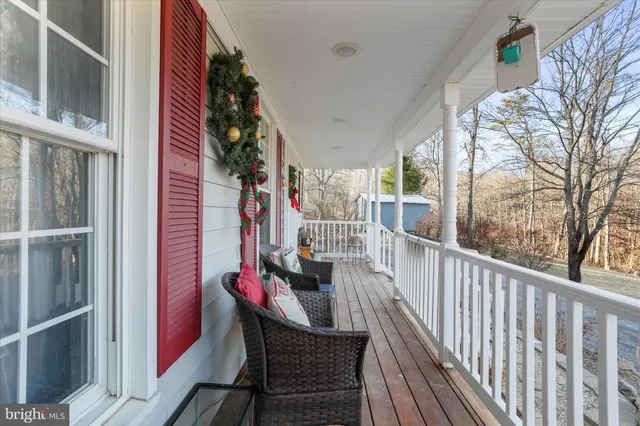 $435,000 | 2986 Ridge Hollow Road, Edinburg, VA 22824