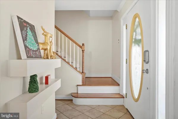 $419,900 | 2986 Ridge Hollow Road, Edinburg, VA 22824