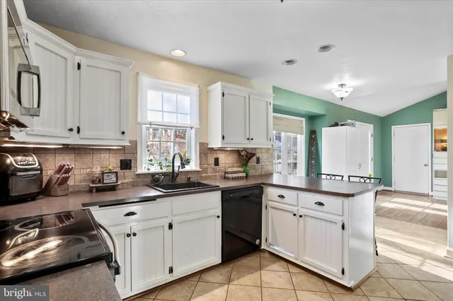 $435,000 | 2986 Ridge Hollow Road, Edinburg, VA 22824