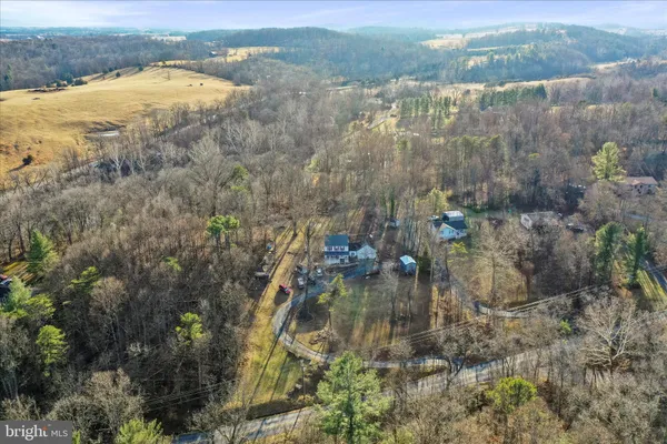 $419,900 | 2986 Ridge Hollow Road, Edinburg, VA 22824