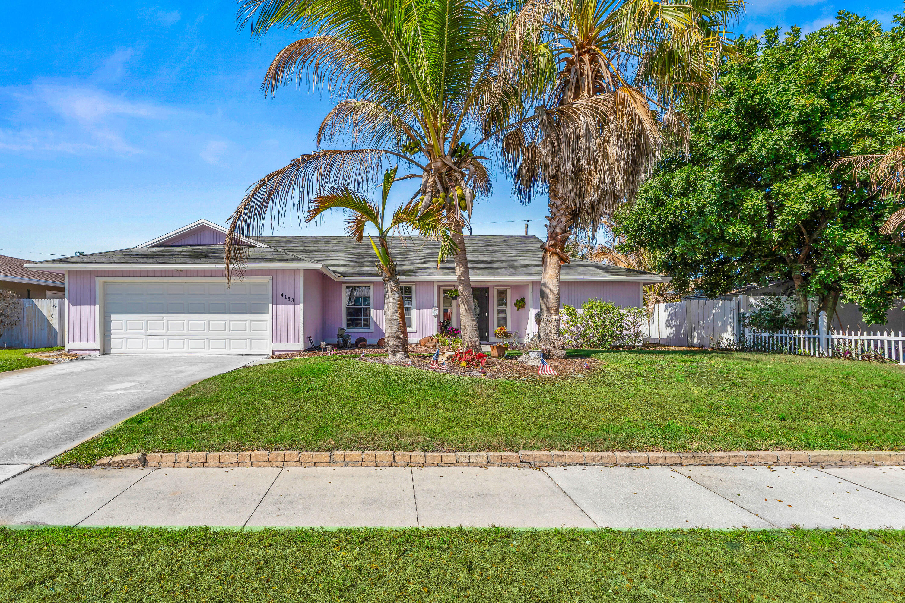 001-4153RussellStreet-Jupiter-FL-33469-F