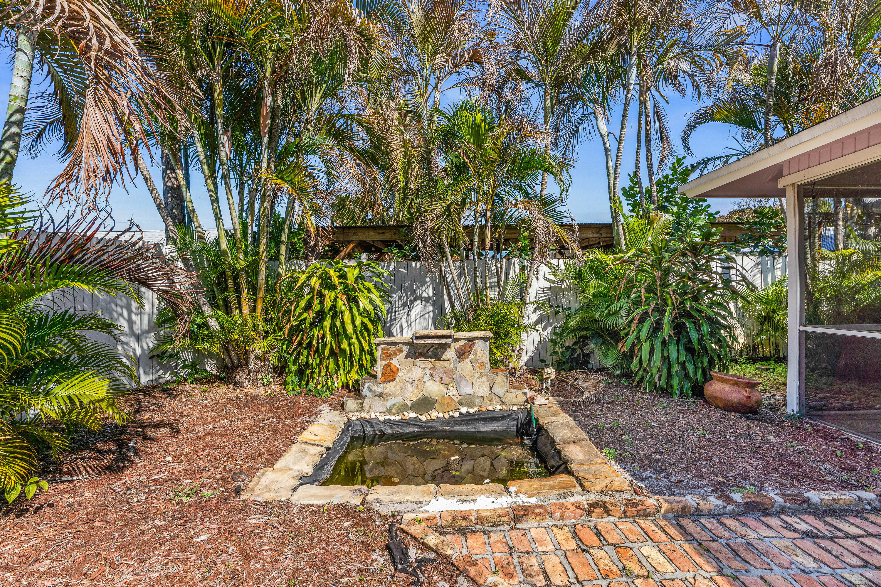 4153 Russell Street Jupiter, FL 33469 - Photo 38 of 56 031-4153RussellStreet-Jupiter-FL-33469-F