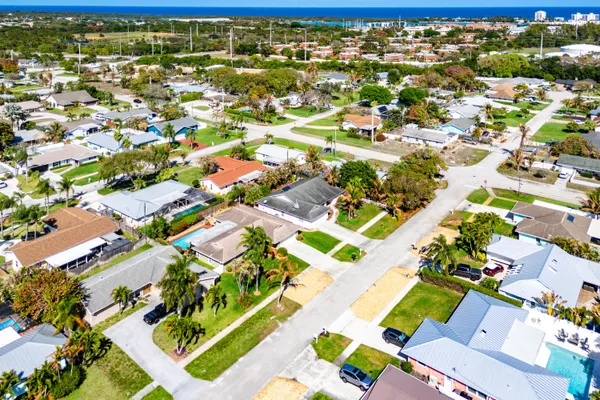 $735,000 | 4153 Russell Street, Jupiter, FL 33469