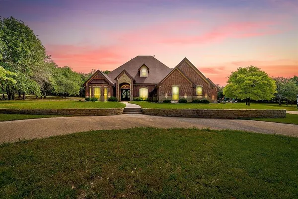 $1,100,000 | 115 Lantana Court, Poolville, TX 76487