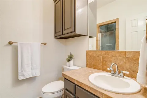 $1,100,000 | 115 Lantana Court, Poolville, TX 76487