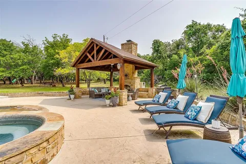 $1,100,000 | 115 Lantana Court, Poolville, TX 76487