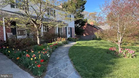$1,800,000 | 5225 Westpath Way, Bethesda, MD 20816