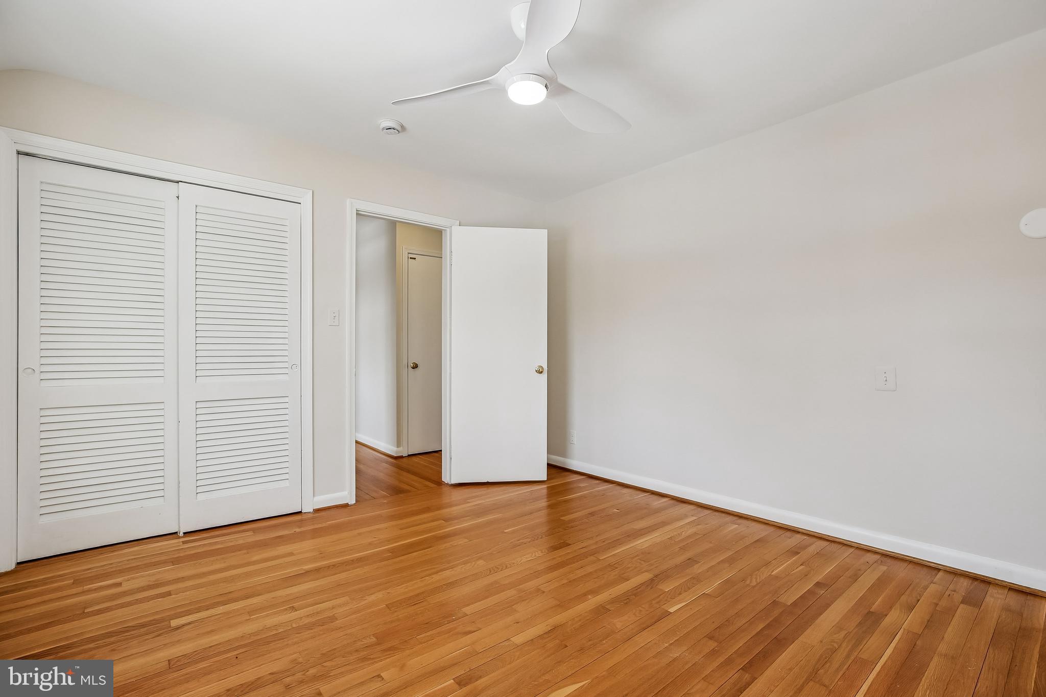 5225 Westpath Way Bethesda, MD 20816 - Photo 25 of 53 Bedroom #3