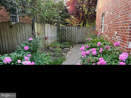 $1,800,000 | 5225 Westpath Way, Bethesda, MD 20816