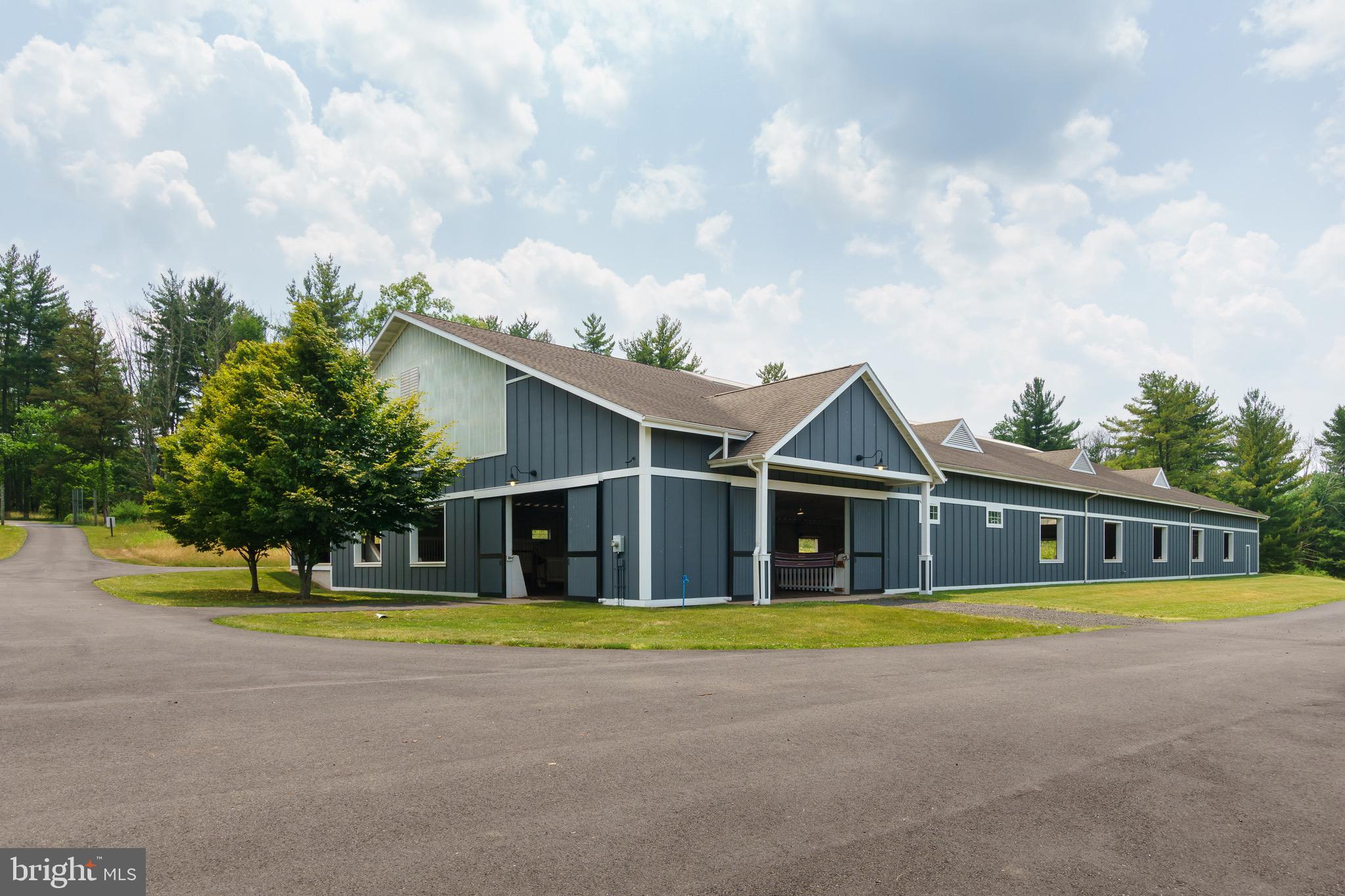1459 Great Road Princeton, NJ 08540 - Photo 68 of 113 Indoor riding arena