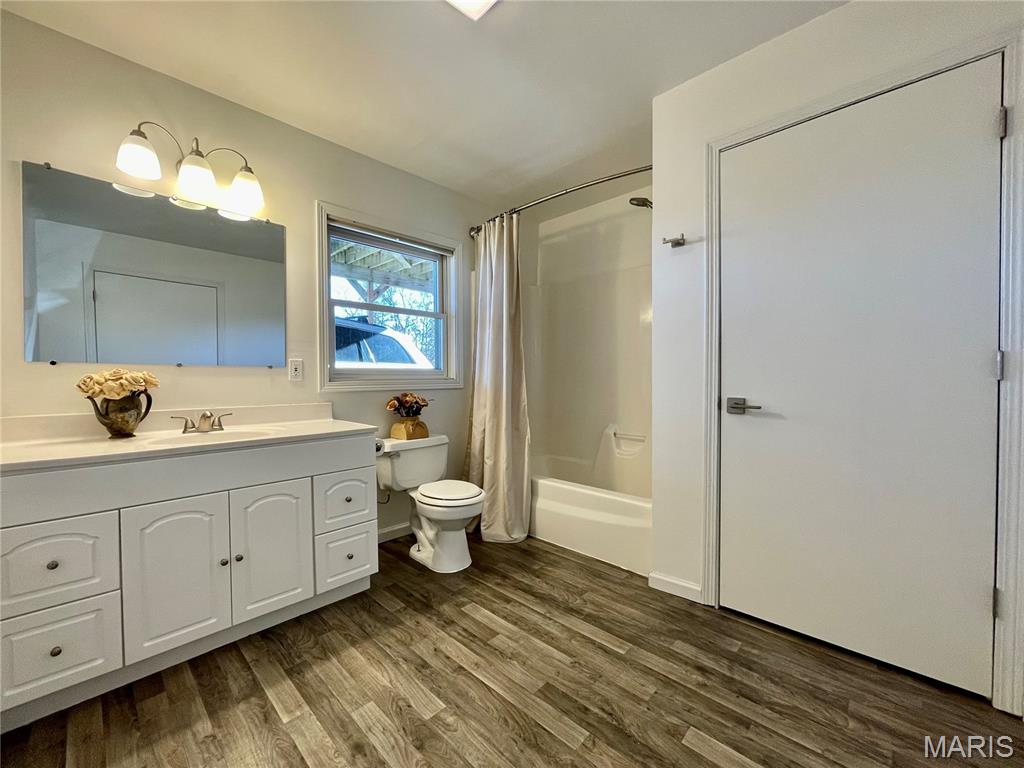 48451 Club Road Milan, MO 63556 - Photo 23 of 27