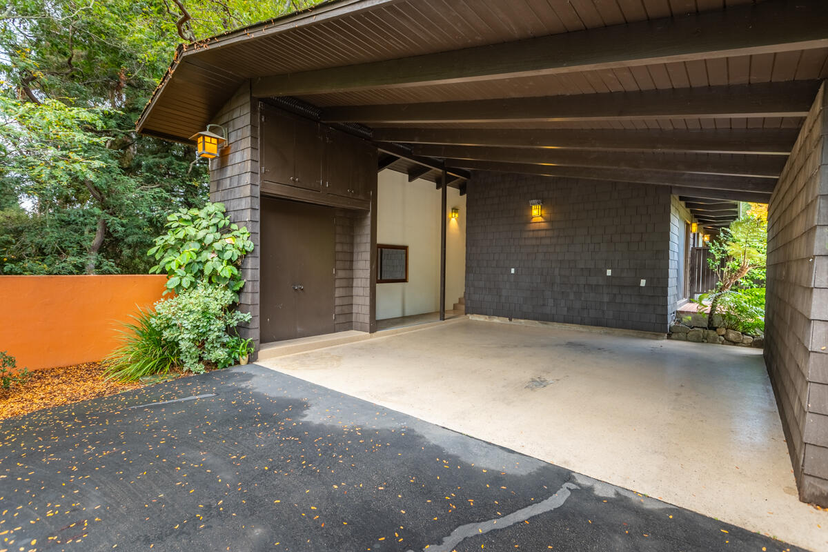 1681 East Valley Road Montecito, CA 93108 - Photo 38 of 61 a view of a car garage