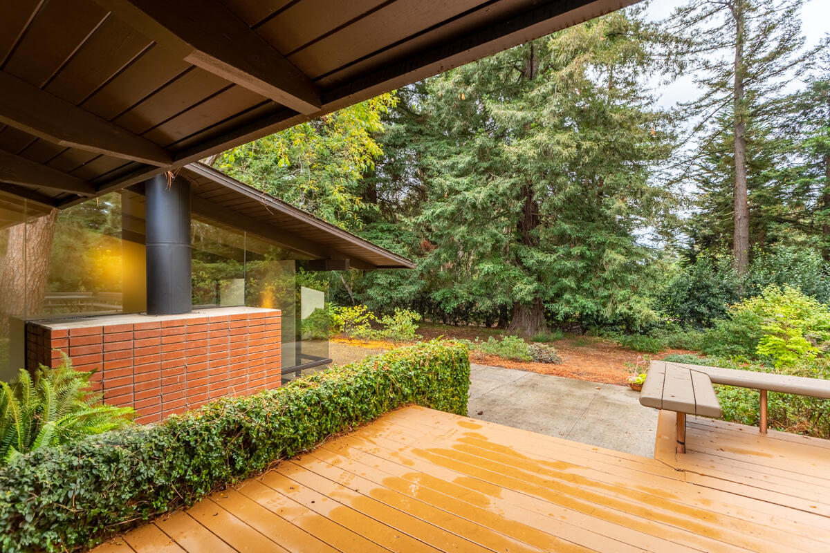 1681 East Valley Road Montecito, CA 93108 - Photo 60 of 61 a view of outdoor space and yard