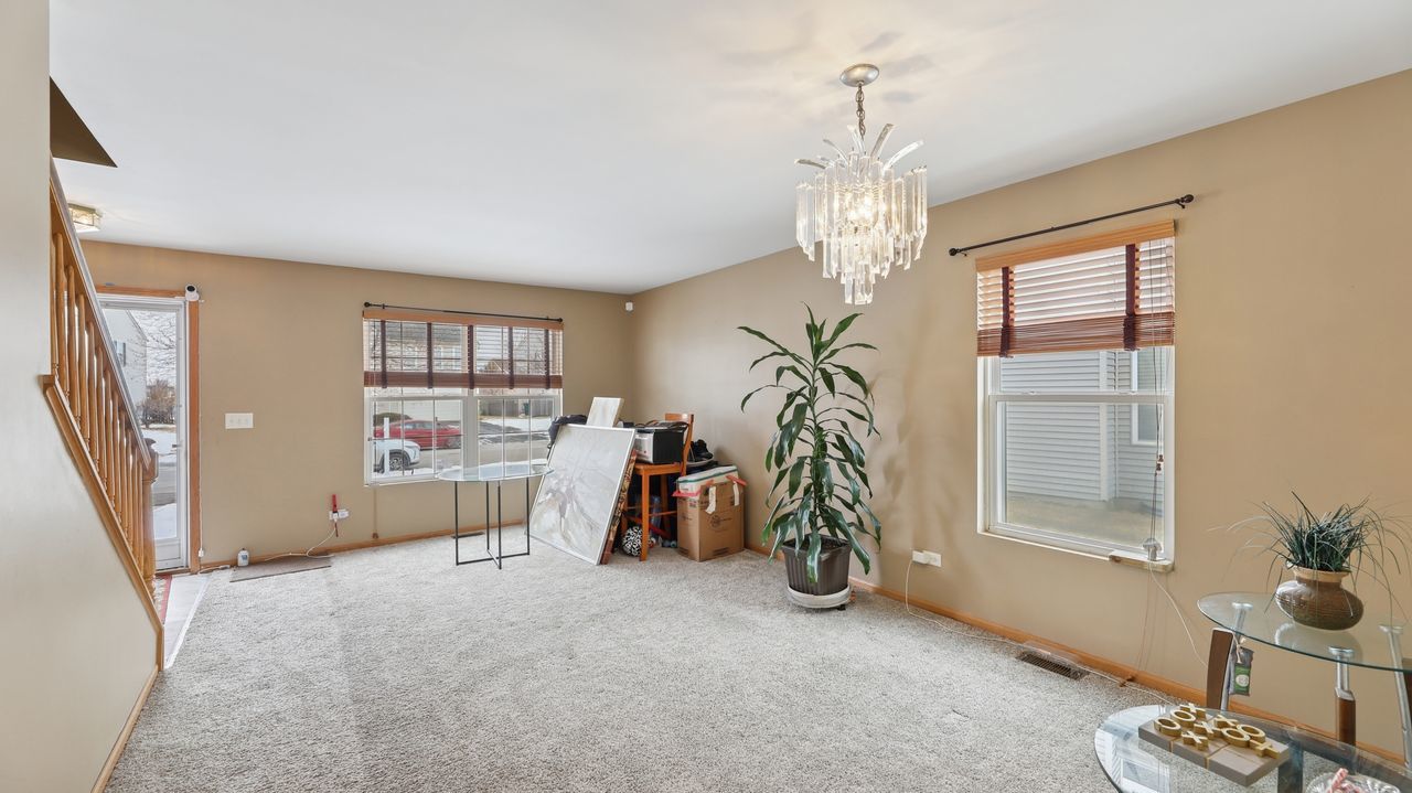 6120 Smokey Ridge Drive Plainfield, IL 60586 - Photo 2 of 18