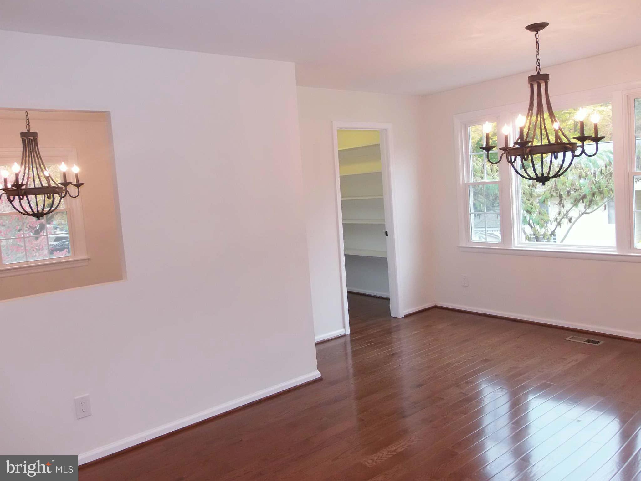 135 Magothy Beach Road Pasadena, MD 21122 - Photo 5 of 30 Kitchen