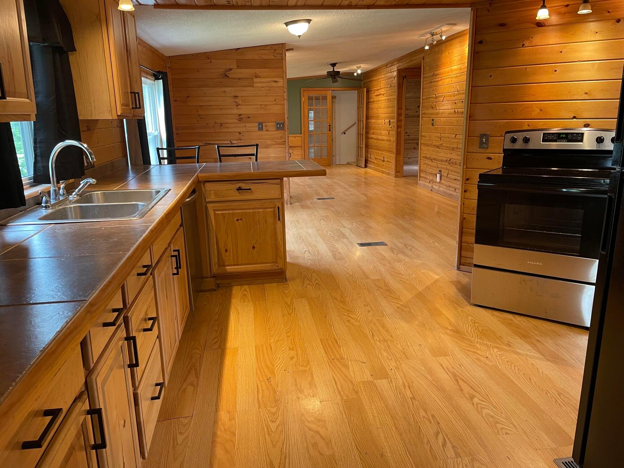 15351 Berry Road Logan, OH 43138 - Photo 9 of 57