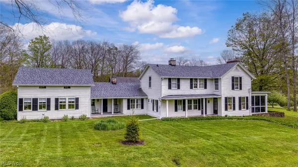 $1,095,000 | 14631 County Line Road, Chagrin Falls, OH 44022