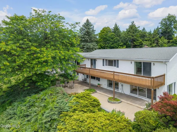 $475,000 | 566 Myers Road, Howes Cave, NY 12092