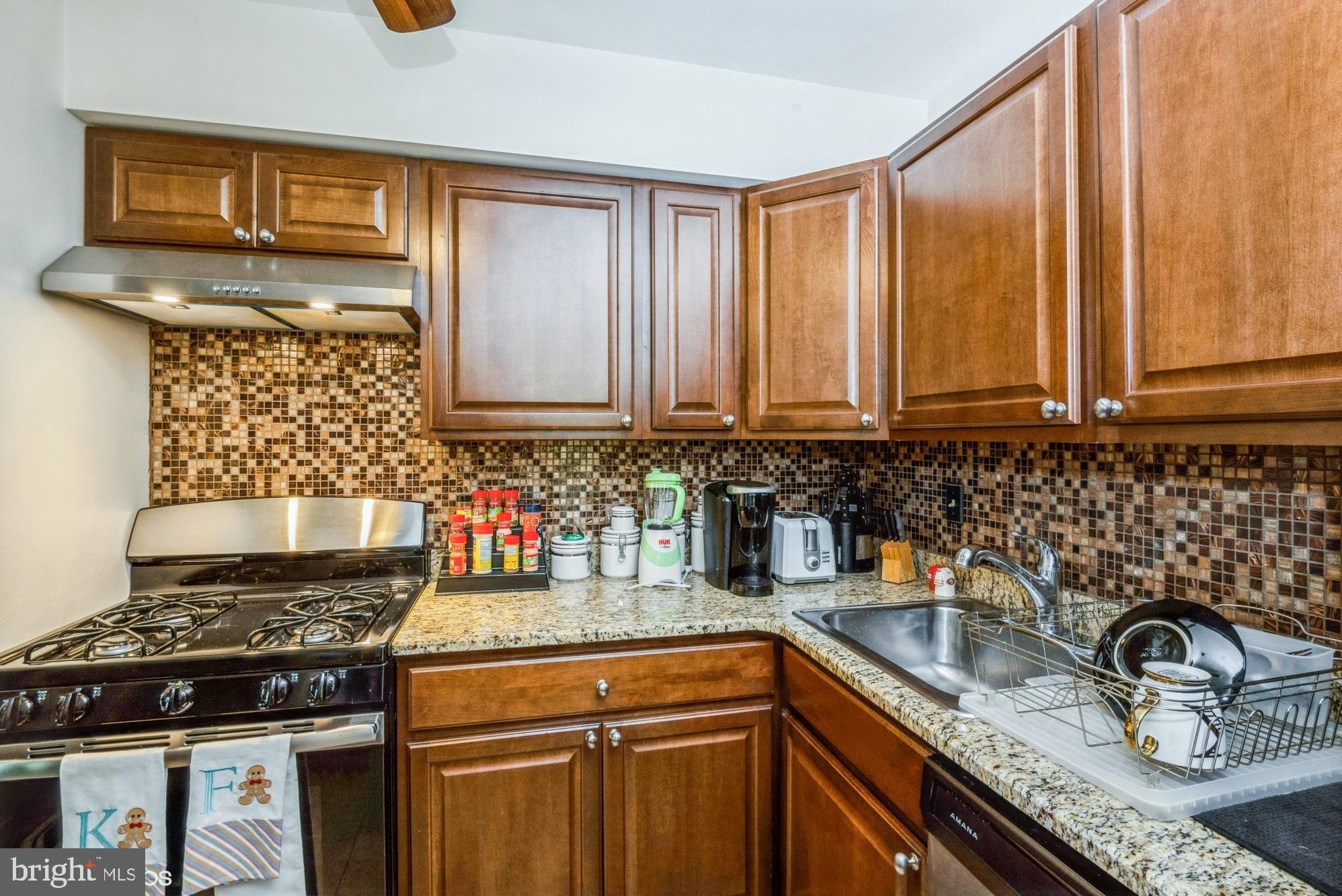 9639 White Acre Road, Unit C4 Columbia, MD 21045 - Photo 2 of 30