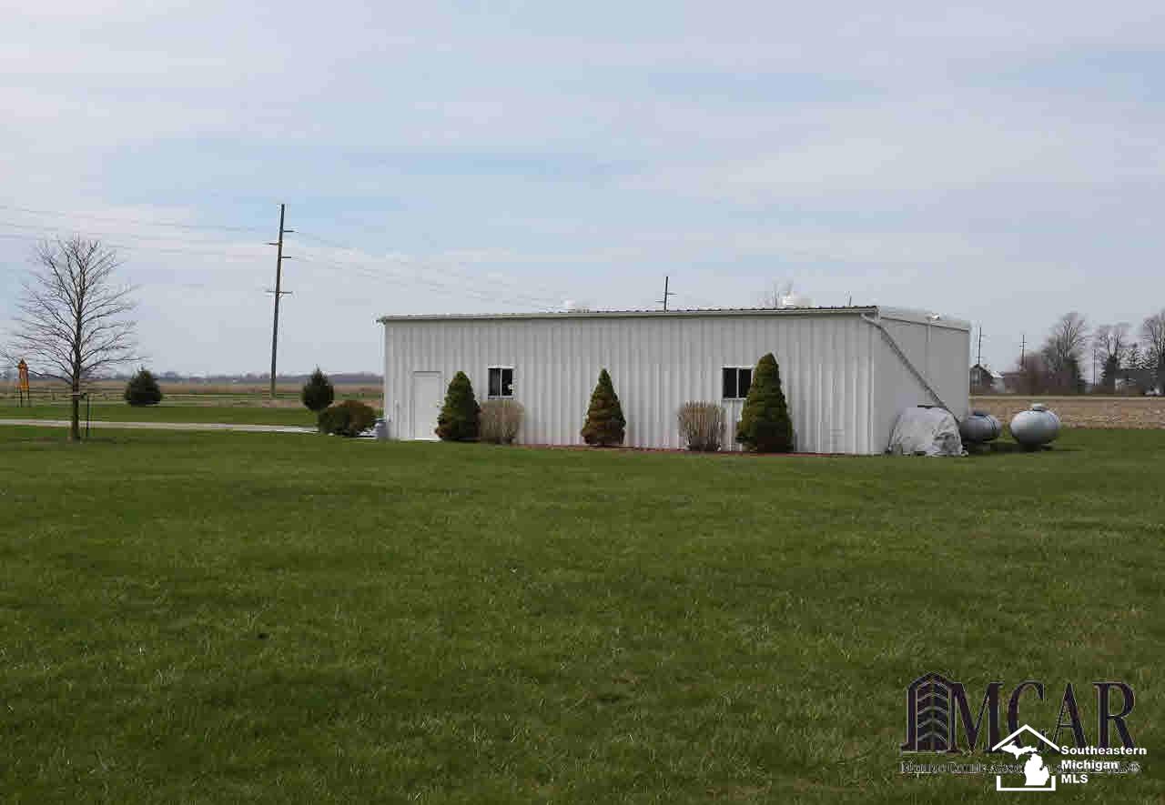 16884 Day Road Dundee, MI 48131 - Photo 39 of 45