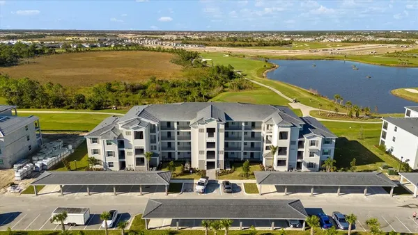 $2,100 | 12180 Wellen Golf Street, Unit 305, Venice, FL 34293