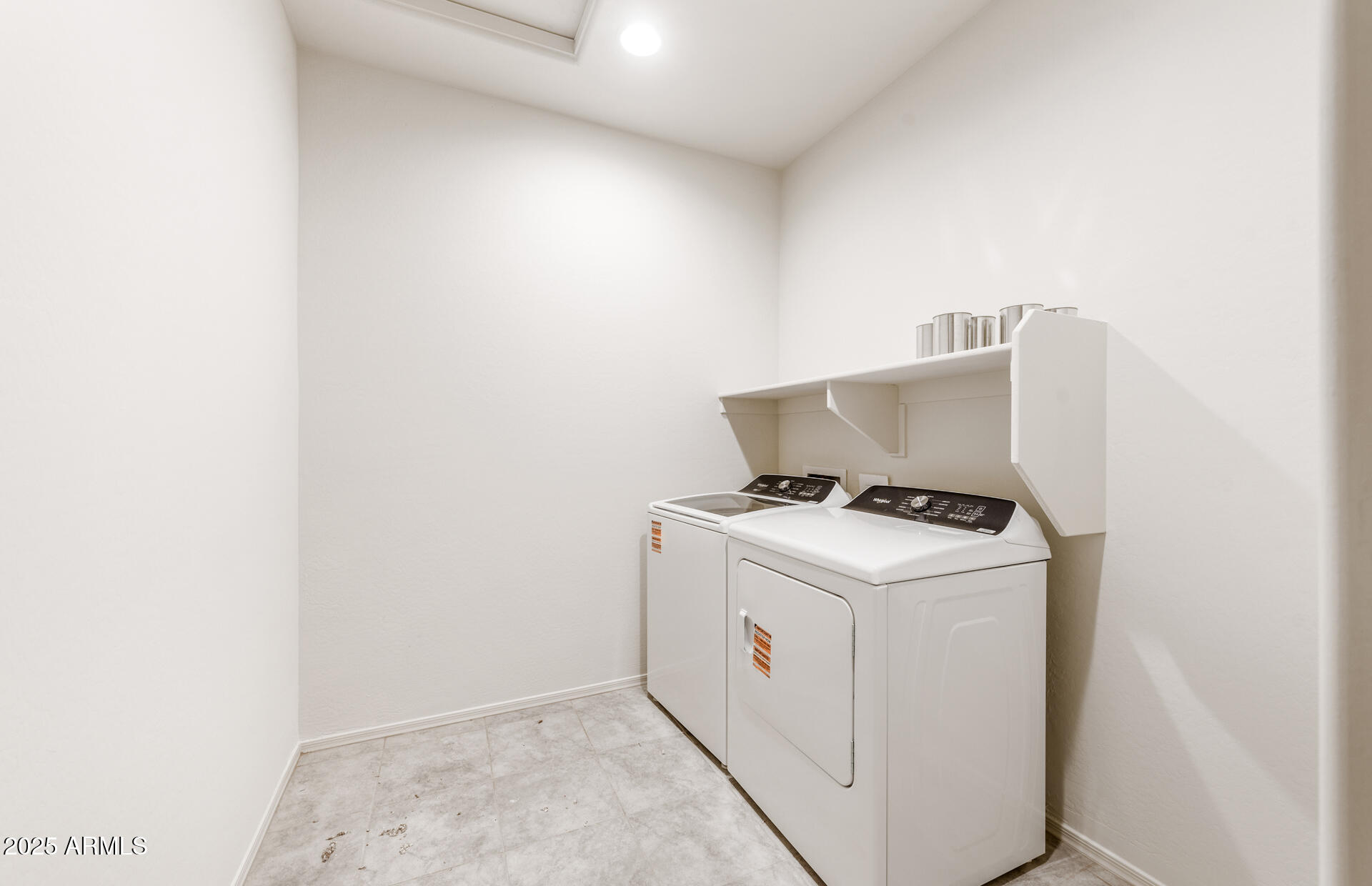 25480 West Chipman Road Buckeye, AZ 85326 - Photo 23 of 24 21 - Laundry Room