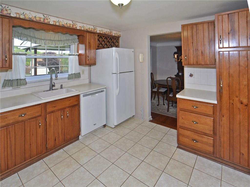 243 Ruth Street Pittsburgh, PA 15239 - Photo 3 of 24 Gallery Image 3