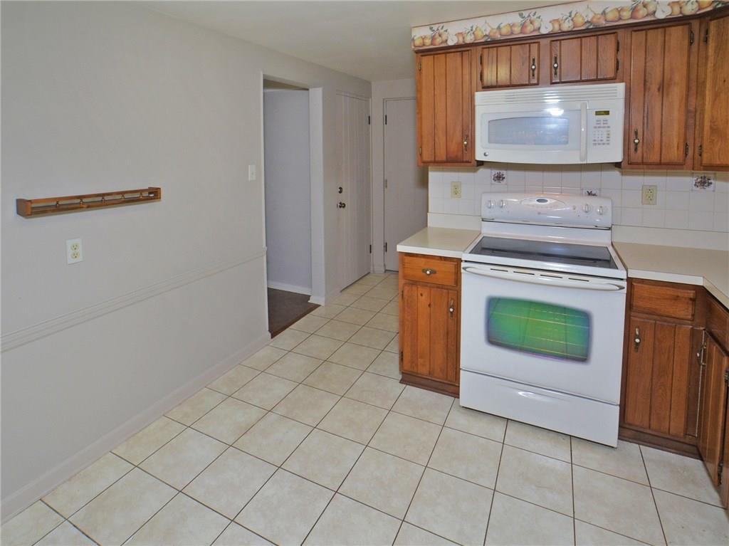243 Ruth Street Pittsburgh, PA 15239 - Photo 5 of 24 Gallery Image 5
