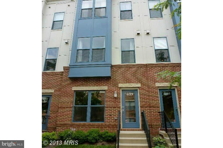 4159 Rush Street Fairfax, VA 22033 - Photo 1 of 19 Exterior (Front)