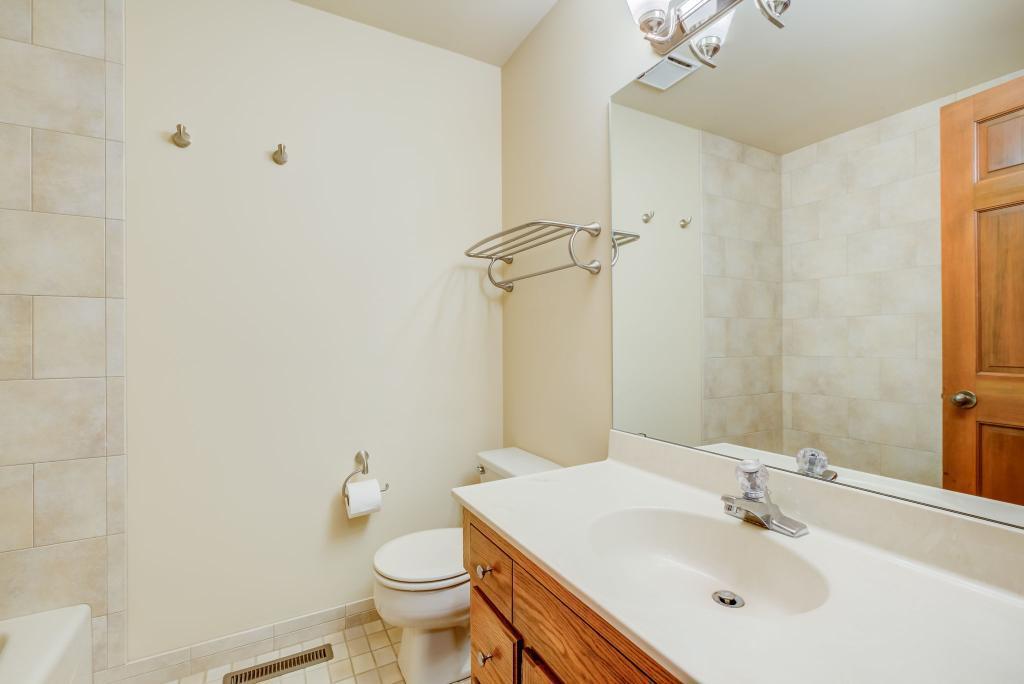 2071 Melody Hill Road Chanhassen, MN 55331 - Photo 25 of 31