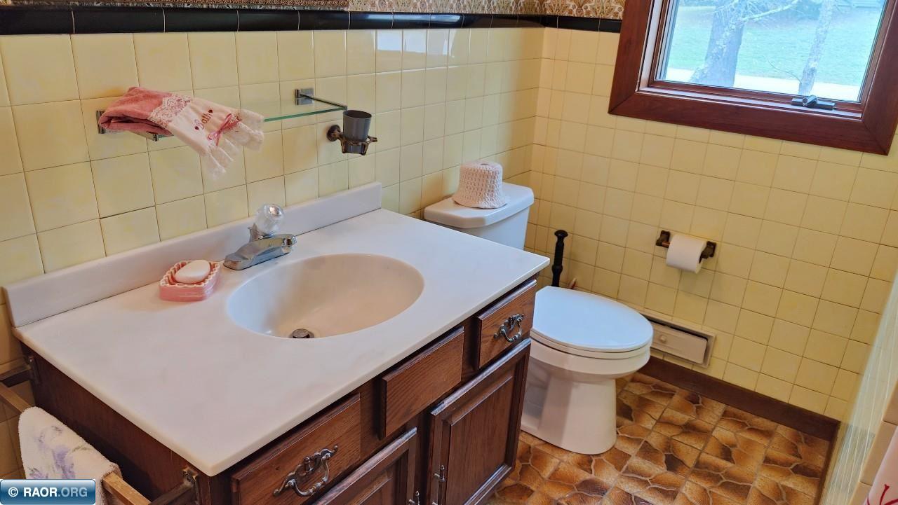 522 Vermilion Drive Boulevard Cook, MN 55723 - Photo 11 of 26