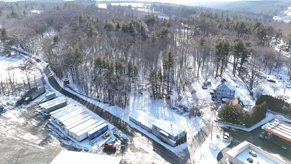 $450,000 | 6 Gillespie Road, Charlton, MA 01507