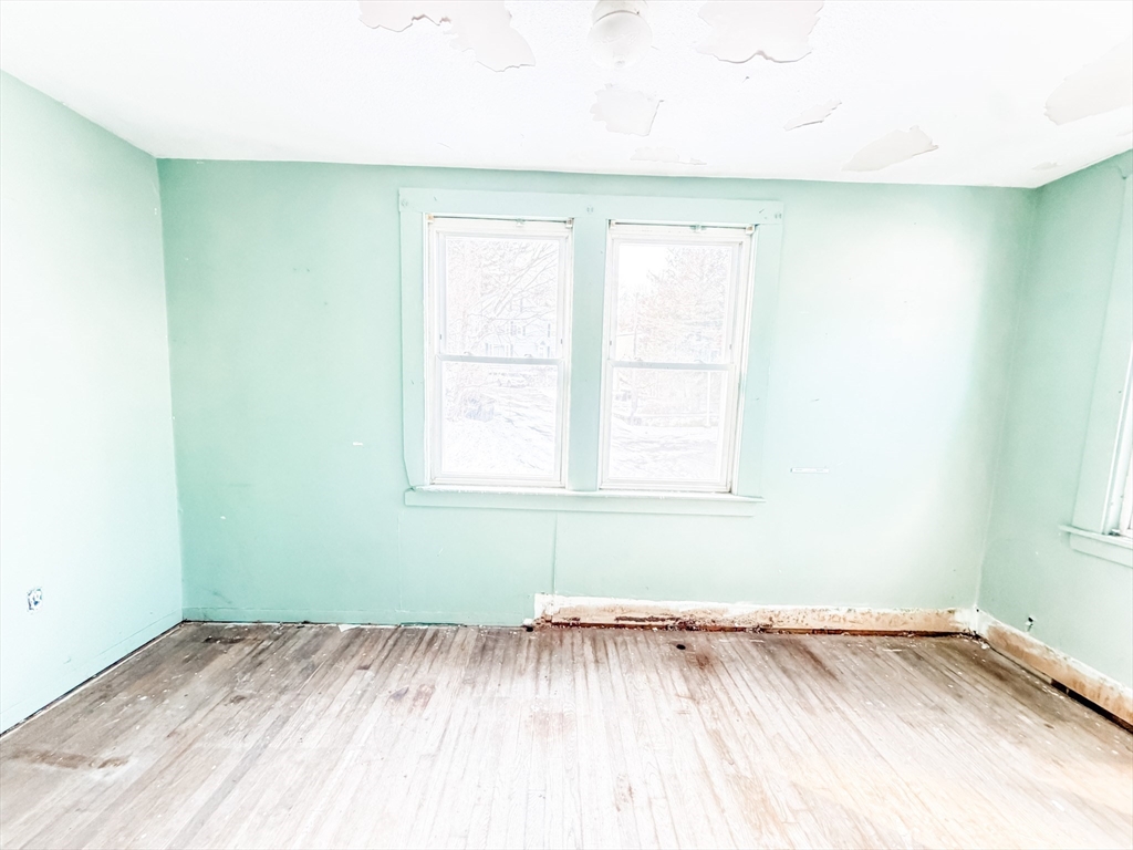 6 Gillespie Road Charlton, MA 01507 - Photo 15 of 21