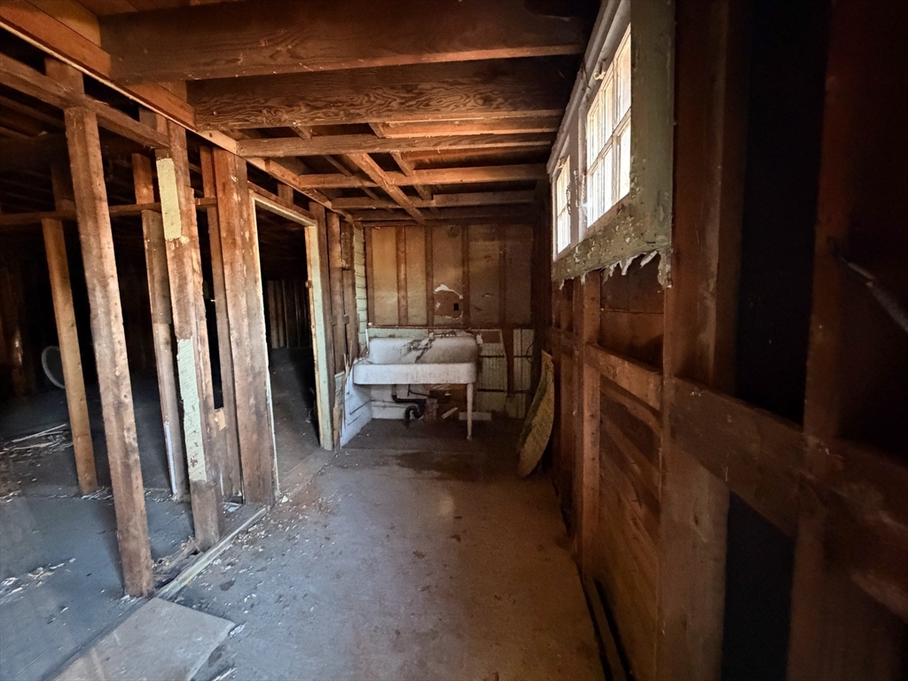 6 Gillespie Road Charlton, MA 01507 - Photo 6 of 21