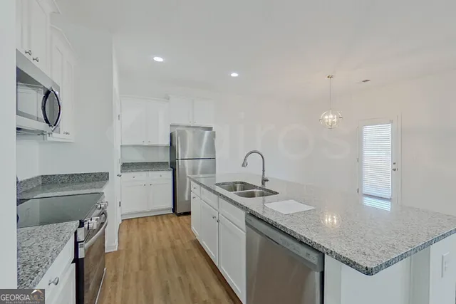 $2,145 | 111 English Oak Lane, Warner Robins, GA 31093