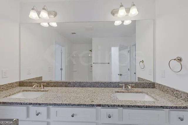 $2,145 | 111 English Oak Lane, Warner Robins, GA 31093