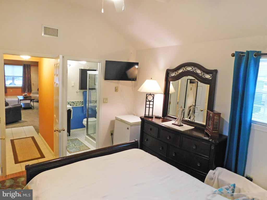 236 Suffolk Road Fairless Hills, PA 19030 - Photo 17 of 26 Gallery Image 17