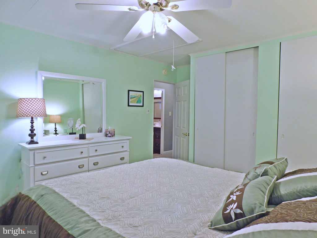 236 Suffolk Road Fairless Hills, PA 19030 - Photo 20 of 26 Gallery Image 20