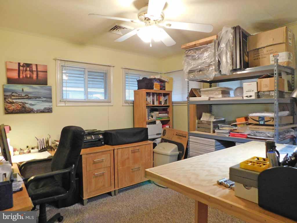 236 Suffolk Road Fairless Hills, PA 19030 - Photo 22 of 26 Gallery Image 22