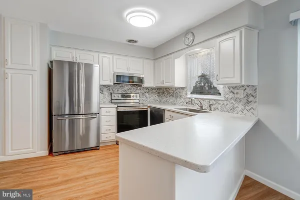 $449,900 | 4 Campion Court, Brick, NJ 08724