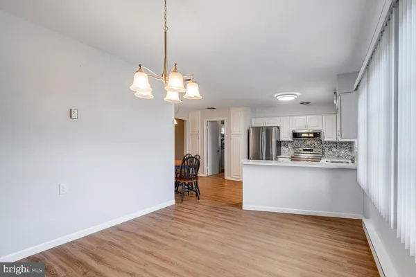 $449,900 | 4 Campion Court, Brick, NJ 08724