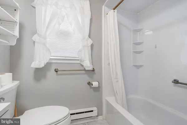 $449,900 | 4 Campion Court, Brick, NJ 08724