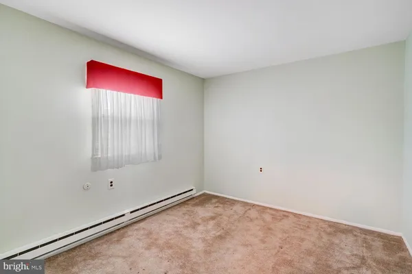 $449,900 | 4 Campion Court, Brick, NJ 08724