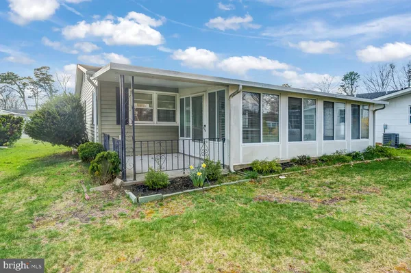 $449,900 | 4 Campion Court, Brick, NJ 08724