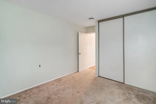 $449,900 | 4 Campion Court, Brick, NJ 08724