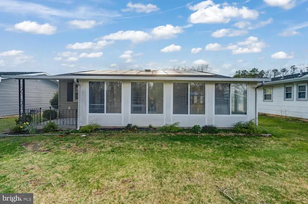 $449,900 | 4 Campion Court, Brick, NJ 08724