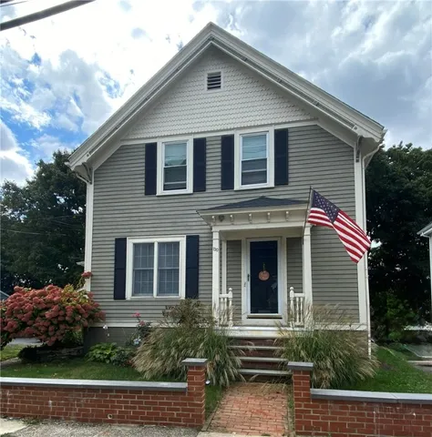 $625,000 | 130 Chapel Street, Lincoln, RI 02865