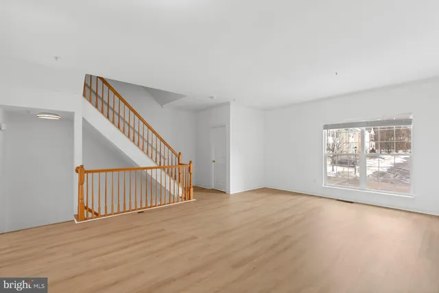 $3,300 | 8725 Silent Court, Odenton, MD 21113