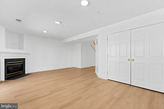 $3,300 | 8725 Silent Court, Odenton, MD 21113