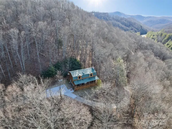 a view of a backyard with a mountain